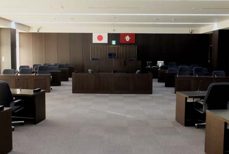 八千代町議会議場